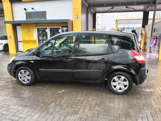 Renault Scenic foto 2