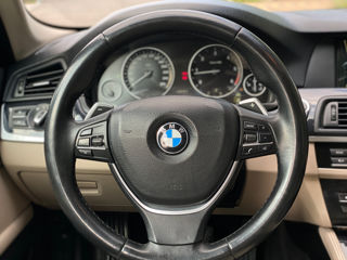 BMW 5 Series foto 9