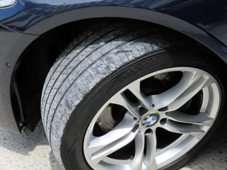 BMW 5 Series foto 16