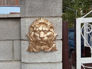 Колпаки на столб  Скульптура льва foto 3