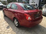 Chevrolet Aveo foto 4