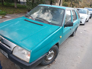 Volkswagen Polo foto 2