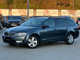 Skoda Octavia foto 3