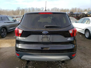 Ford Escape foto 5