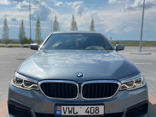 BMW 5 Series foto 2