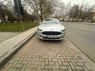 Ford Fusion foto 3