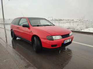 Nissan Almera foto 4