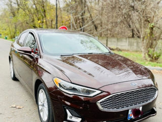 Ford Fusion фото 6