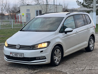 Volkswagen Touran foto 1