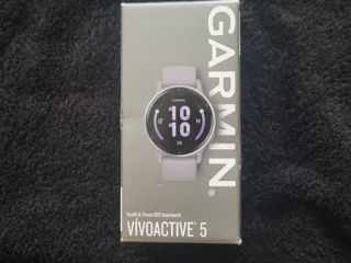 Garmin vivoactive 5.