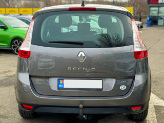 Renault Grand Scenic foto 6