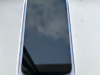 iPhone 13 Blue foto 2