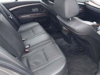 BMW 7 Series foto 9