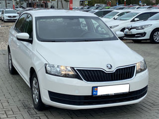 Skoda Rapid foto 4