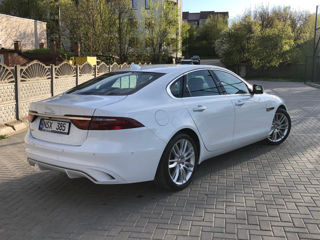 Jaguar XF foto 4