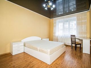 4-x комн. квартиры, 130 м², Центр, Кишинёв