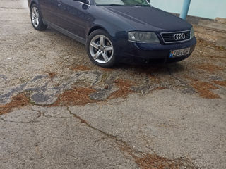 Audi A6 foto 2