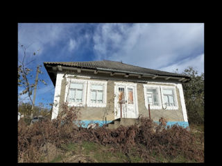 Se vinde casa in satul Scaieni raionul Donduseni