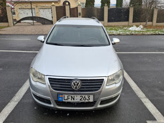 Volkswagen Passat foto 3