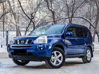 Nissan X-Trail foto 3