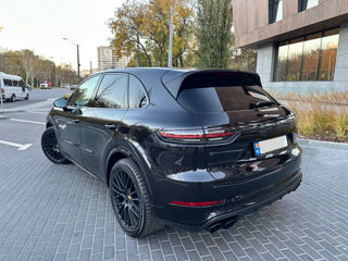 Porsche Cayenne foto 6