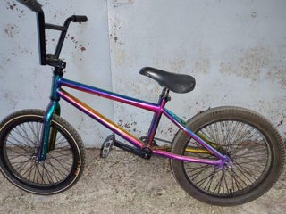 Продам BMX