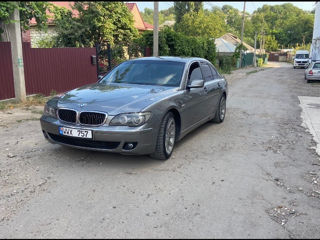 BMW 7 Series foto 1