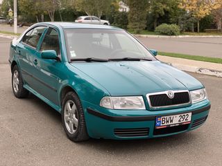 Skoda Octavia foto 3