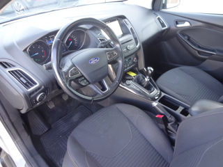 Ford Focus foto 13