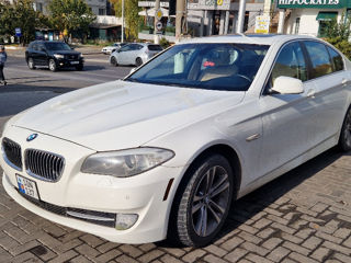 BMW 5 Series foto 3