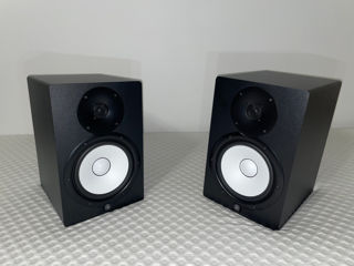 2 Boxe/monitoare Yamaha HS8