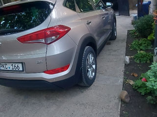 Hyundai Tucson foto 2