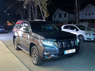 Toyota Land Cruiser Prado foto 6