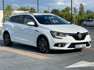 Renault Megane foto 1