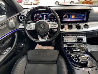 Mercedes E-Class foto 8