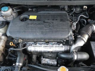 Nissan Almera foto 6