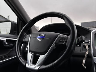 Volvo XC60 foto 10