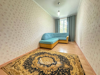 Apartament cu 3 camere, 78 m², Botanica, Chișinău foto 1