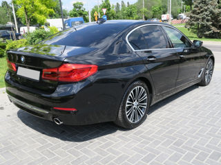 BMW 5 Series foto 4