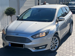 Ford Focus foto 1