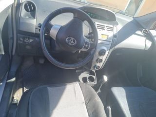 Toyota Yaris foto 5