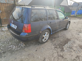 Volkswagen Golf foto 4