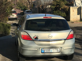 Opel Astra foto 4