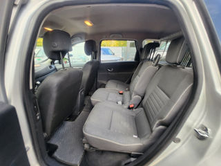 Renault Grand Scenic foto 6