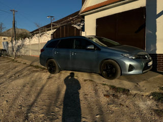 Toyota Auris foto 8