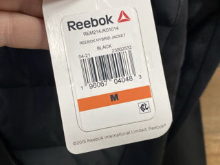 Reebok куртка с капюшоном   оригинальная  размер M.  цена 1100 лей foto 6