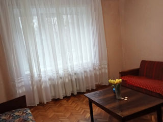 Apartament cu 2 camere, 53 m², Centru, Chișinău foto 2