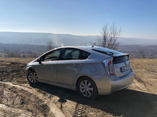 Toyota Prius foto 2