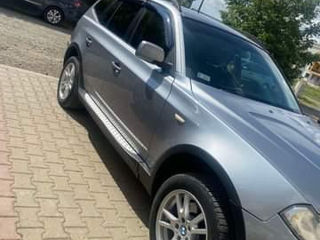 BMW X3 foto 2