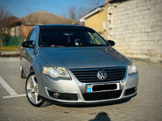 Volkswagen Passat foto 2